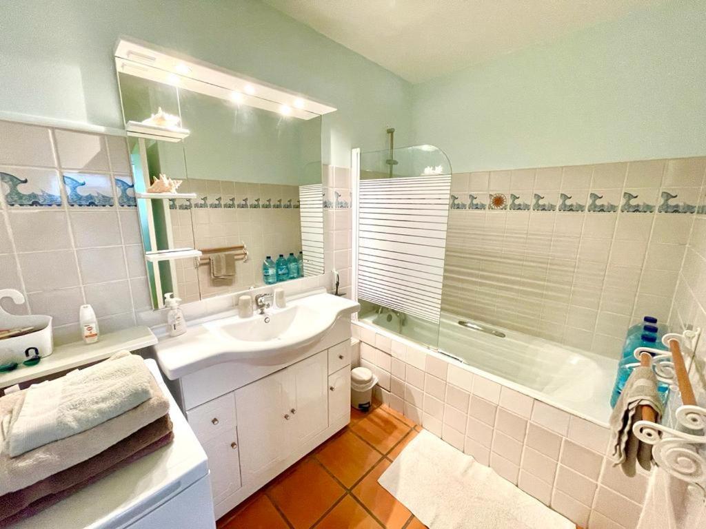 Guadeloupe- Saint-Francois- Residence Anse Des Rochers - Appartement Quart De Villa Etage - Vue Mer- 4 Personnes - Lit Bebe Sur Demande - Citerne Et Wifi Prives -Animaux Ok-Acces Plage Direct -Apnee Bien-Etre Experience Sur Demande Avec Instructeur A Bagian luar foto